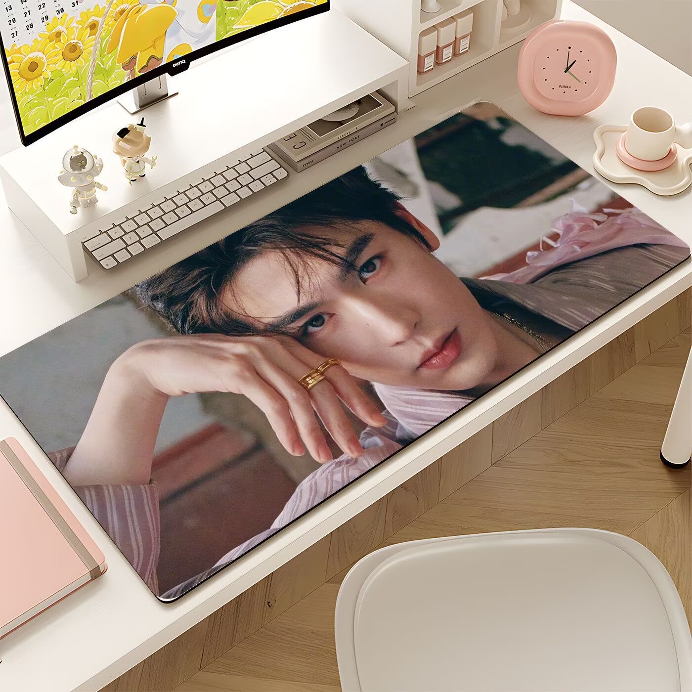 Gaming Keyboard And Mouse Pad - Zhang Linghe'nin büyük boy mouse pad'i,